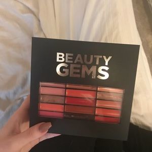 beauty gems pallet
